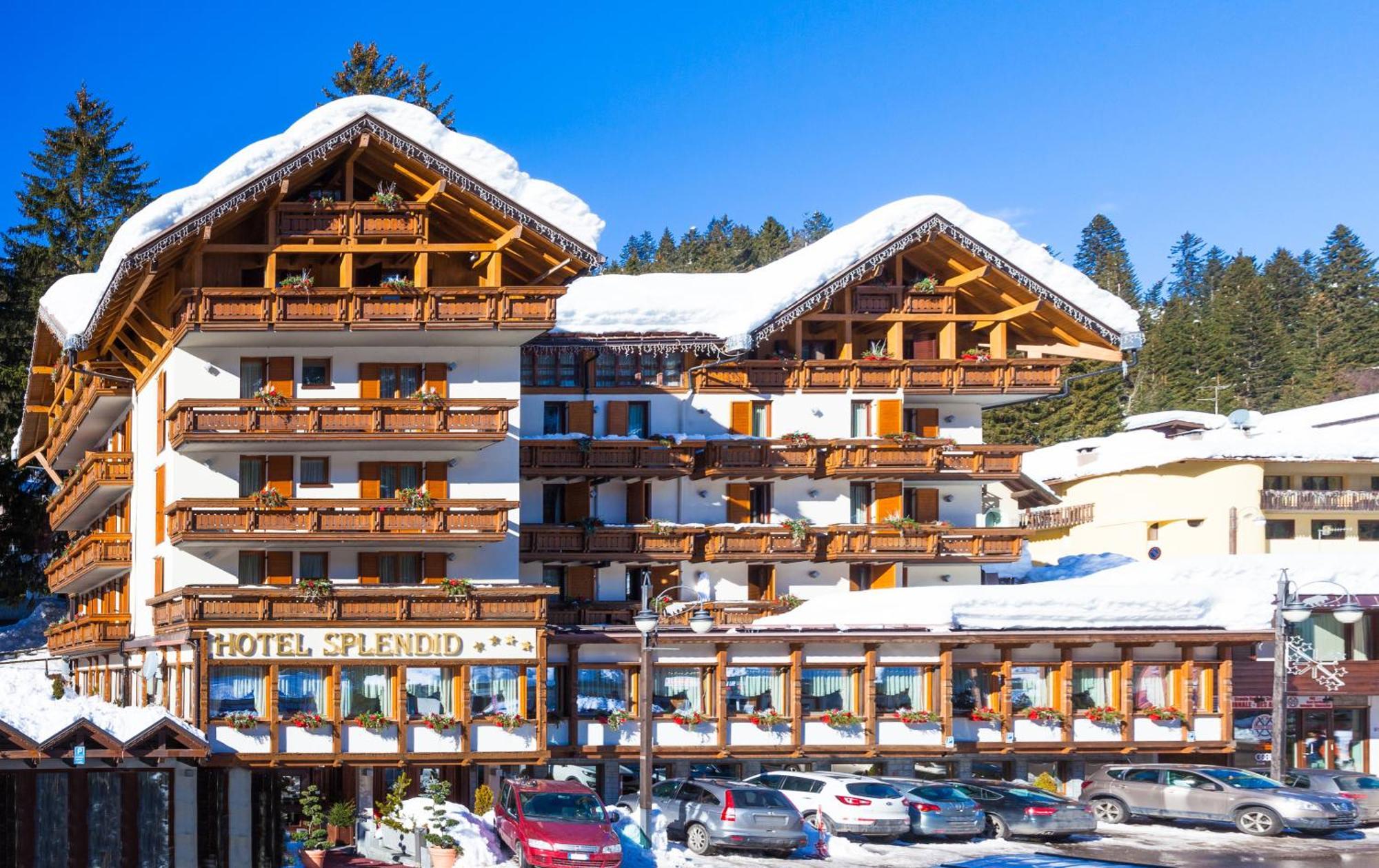 Hotel Splendid Мадонна-ди-Кампильо Экстерьер фото